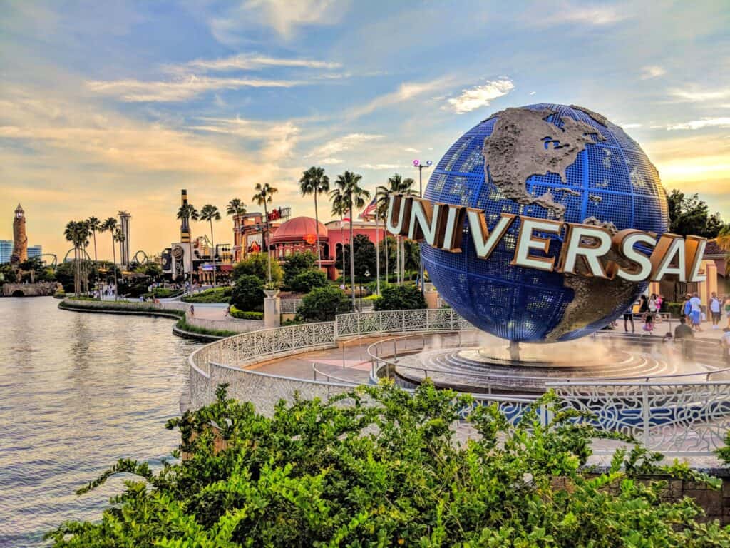 Universal Orlando Glove at Citywalk during sunet